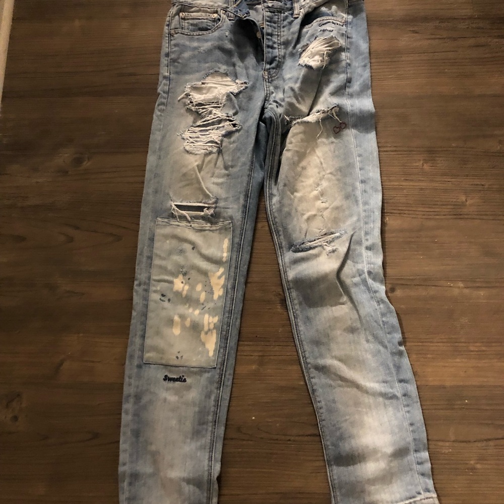 AEO ripped vintage hi rise jeans size 8 xl